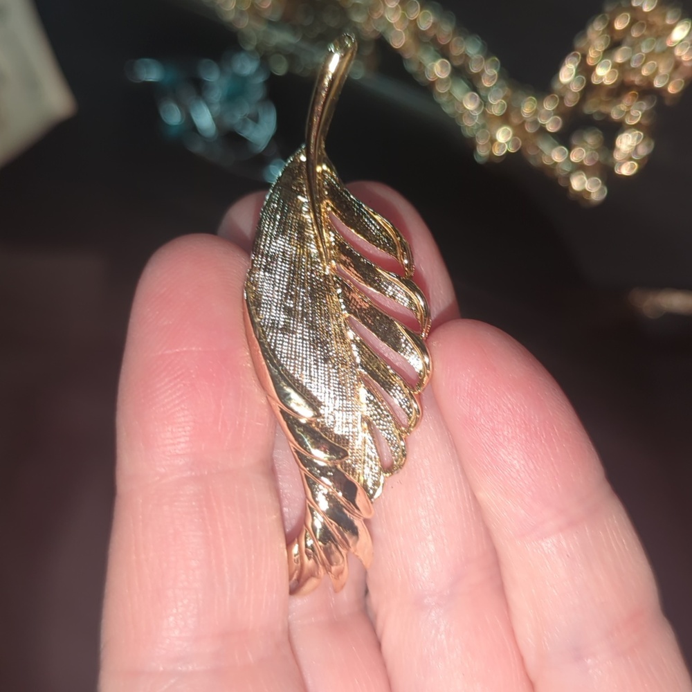 Vintage Jewelry Lot - Picture 9 of 10